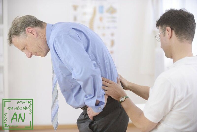 Khi nào nên đi khám đau lưng?