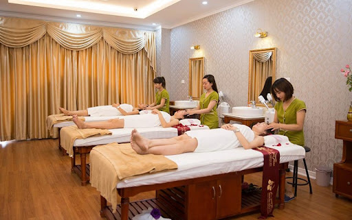 Massage tại Dạ Yến Thảo Spa