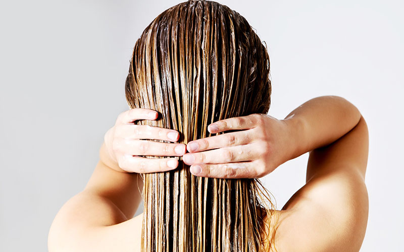 Gội đầu dưỡng sinh giúp mái tóc chắc khỏe hơn