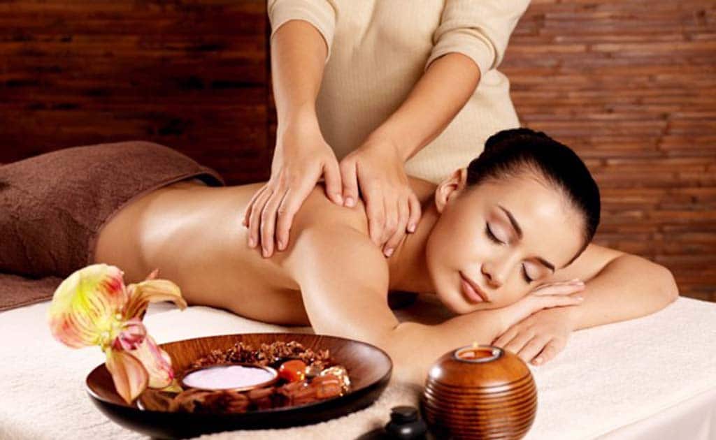 Massage body Trung Hòa chính giúp cơ thể giảm căng thẳng và stress cực kỳ hiệu quả
