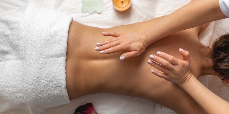 Kỹ thuật viên massage ở Trung Hòa đều được đào tạo bài bản và có chứng chỉ hành nghề